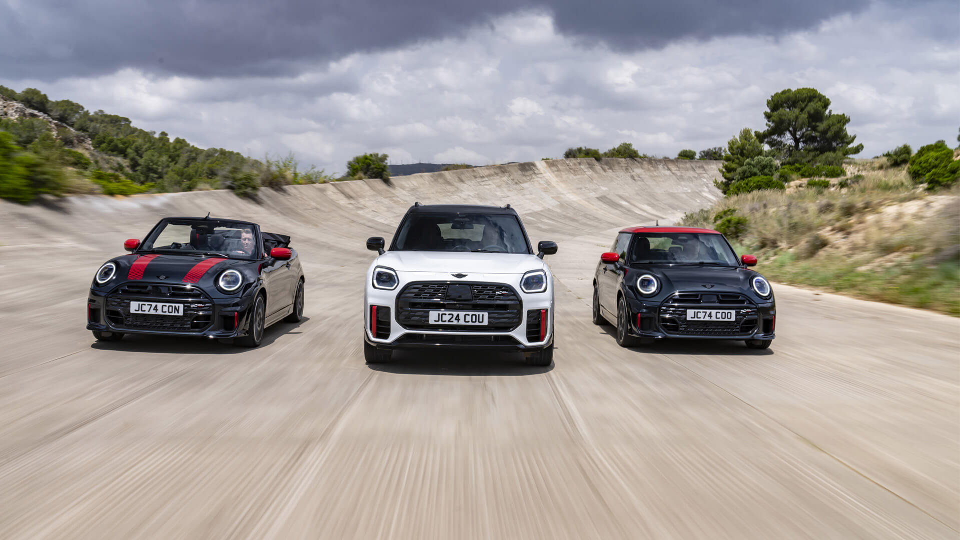 MINI JOHN COOPER WORKS AİLESİ.